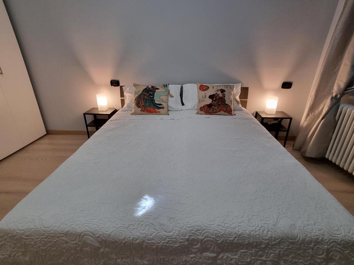 Apartments Via Roma Роверето Екстериор снимка